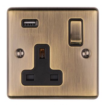 Antique Brass 2.1A USB Single Socket, Black Inserts | 13A | USB-A | Enhance Decorative range by Eurolite - EN1USBABB